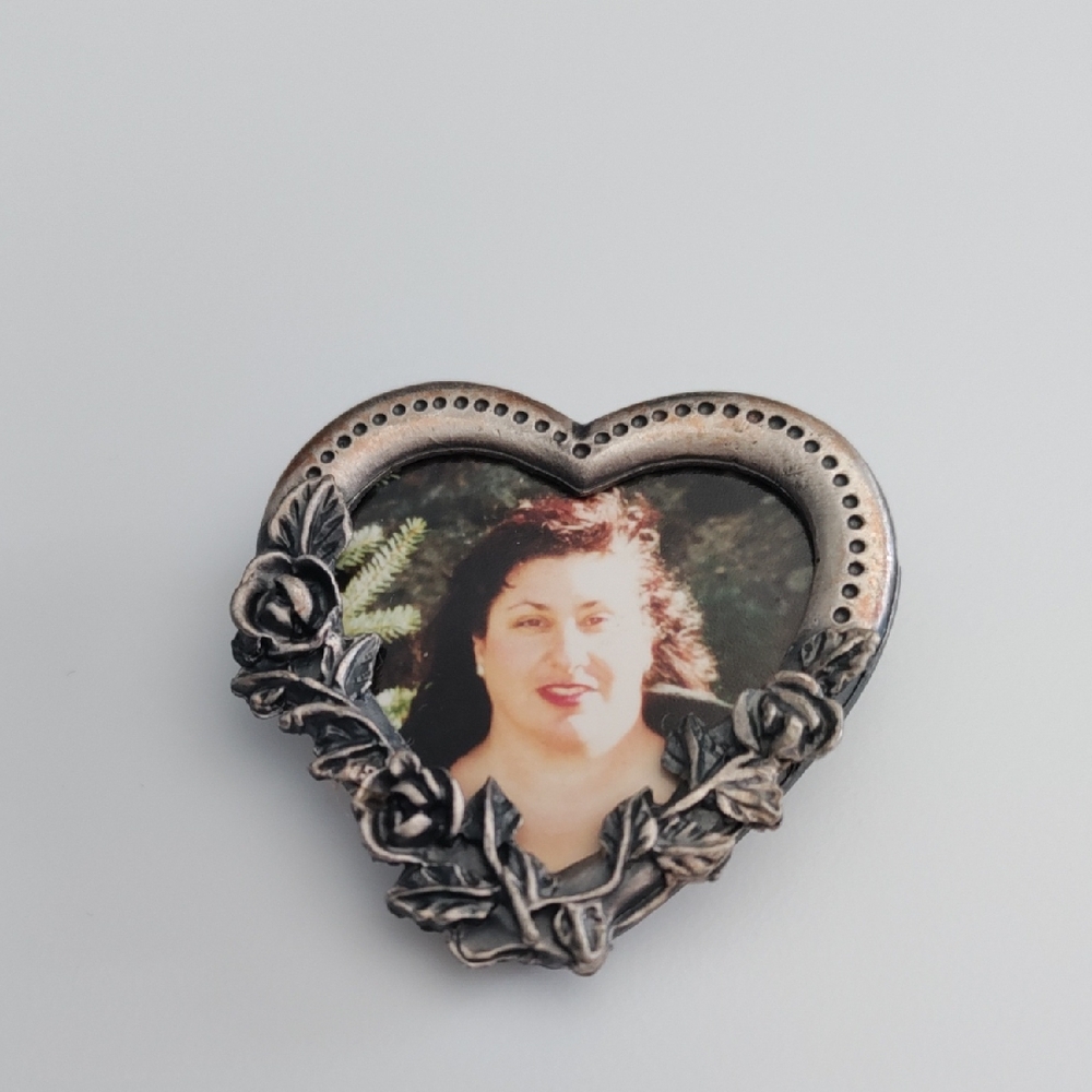 Heart-Shaped Pewter Floral Photo Frame Brooch
